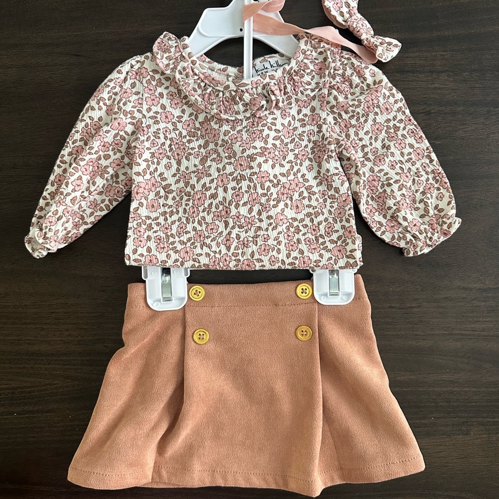 Nicole Miller Cream & Peach Floral Knit Top with Peach Skirt and Headband Set